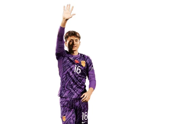 kaiyun-启蒙教练谈李昊：曾踢过中卫判断较好，从小基本功就扎实