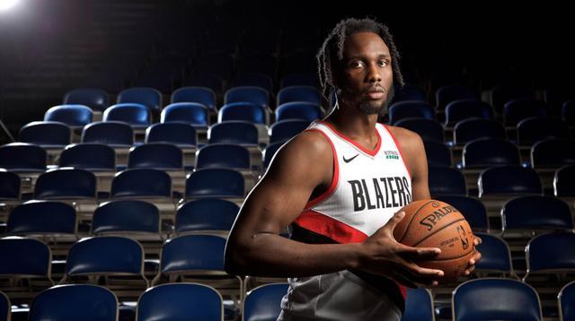 开云体育入口-斯瓦尼根：一位与命运抗争的NBA球员 曾成功减重80斤但死于肥胖症