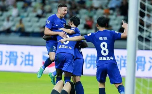 开云体育官网-【中超】阿齐兹戴维森点射 三镇2比1亚泰主场首胜