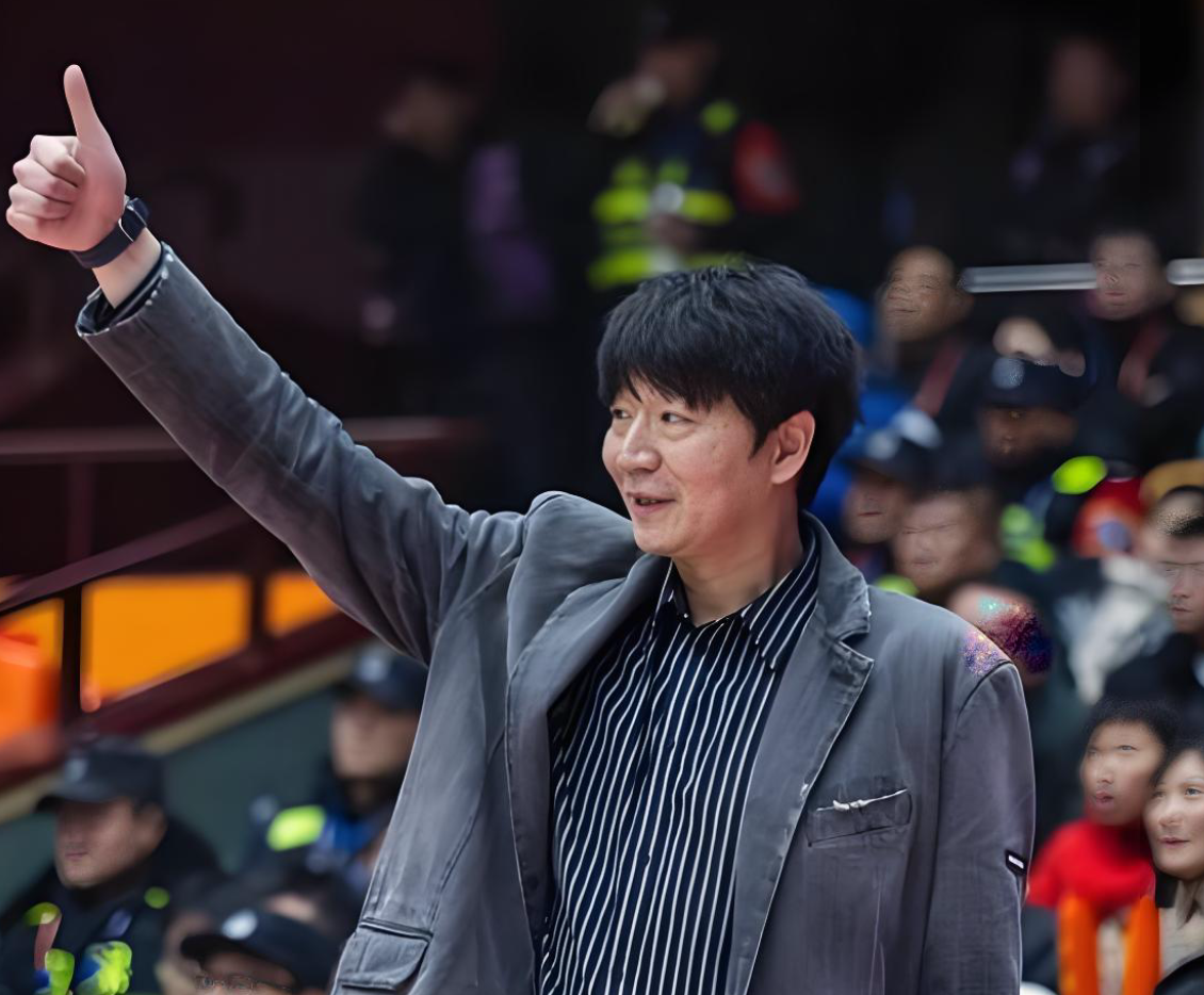 开云体育入口-CBA大黑马，签约2米12内线悍将！北京队、广东队争冠拦路虎来了