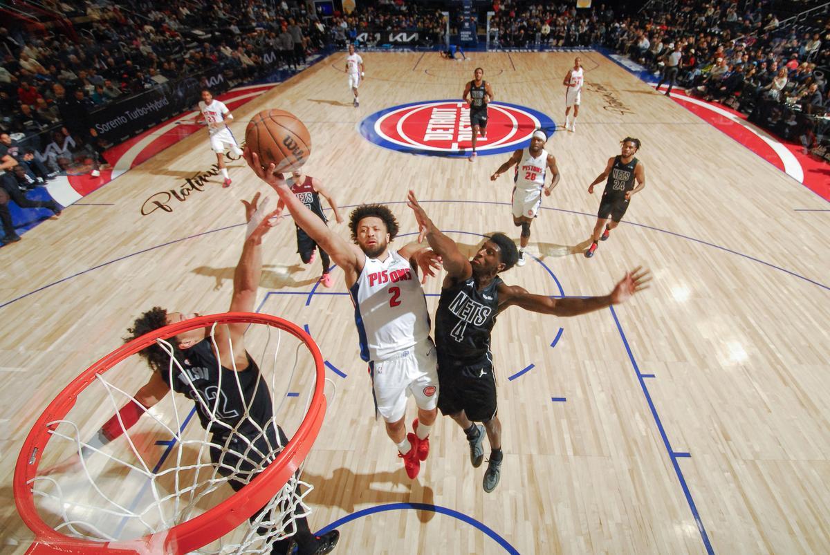 开云体育官网-爱德华兹41分封神夜：森林狼第三节防守绞杀战如何撕碎灰熊？