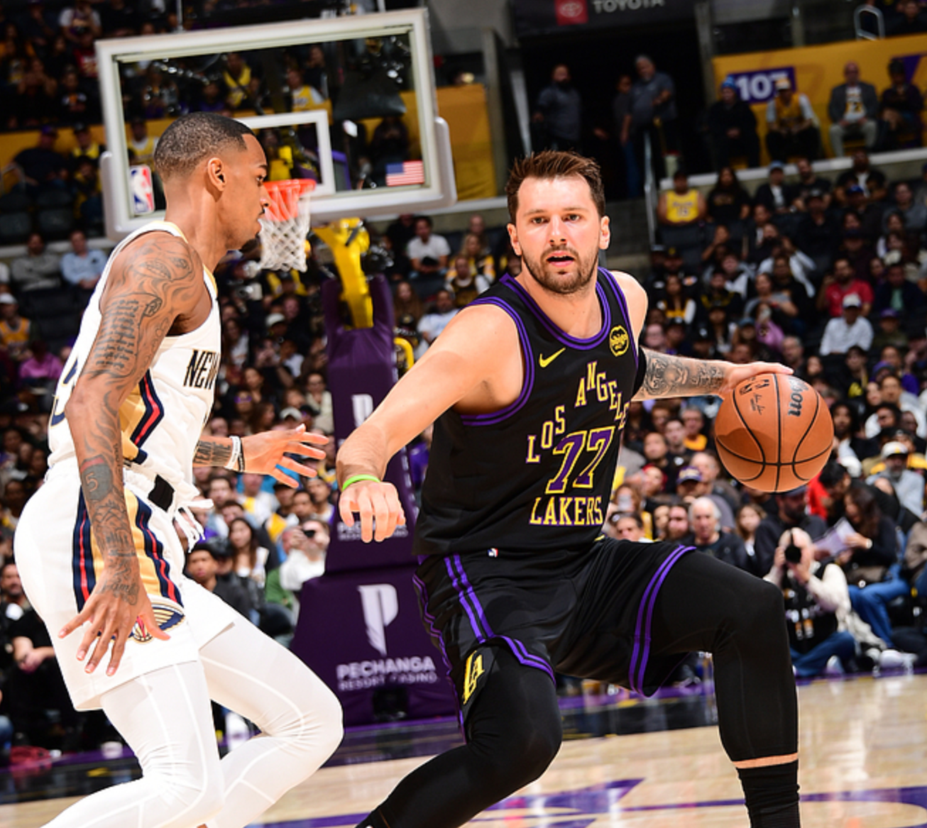 开云体育官网-湖人110-101击败鹈鹕！东契奇创50年队史纪录，老詹创3个NBA纪录